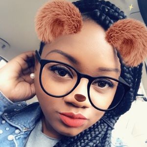 Meet your Posher, Nikita